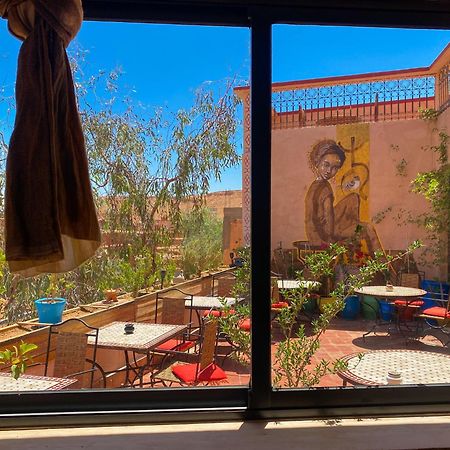 Ayouze Auberge Ait Ben Haddou Bagian luar foto