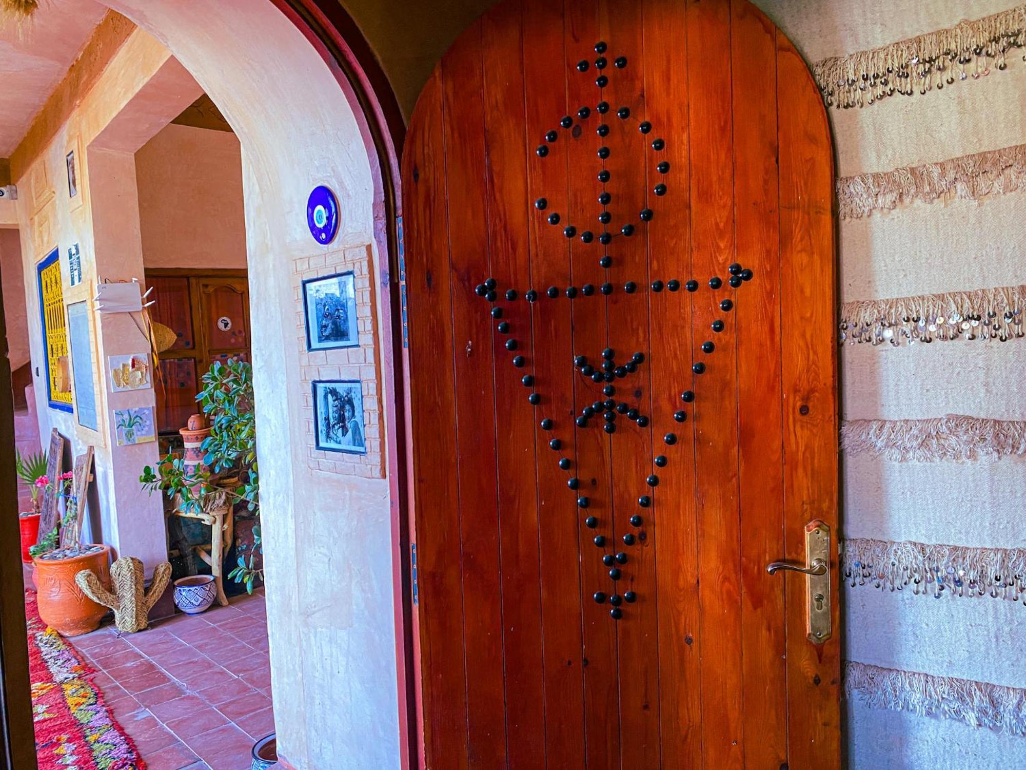 Ayouze Auberge Ait Ben Haddou Bagian luar foto